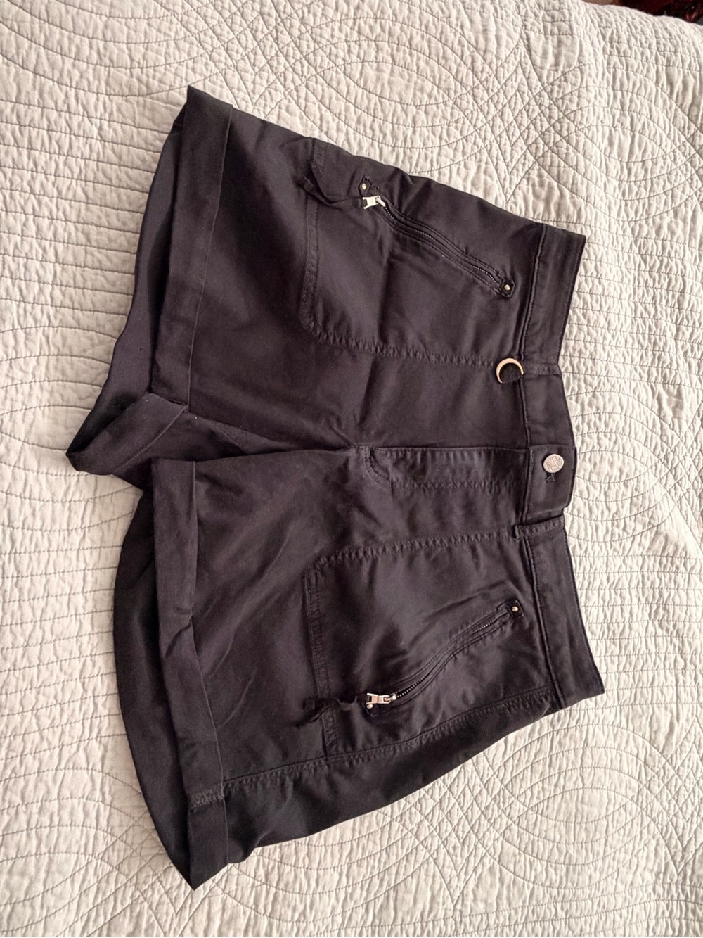 White House Black Market Black Shorts - Picture 2 of 3